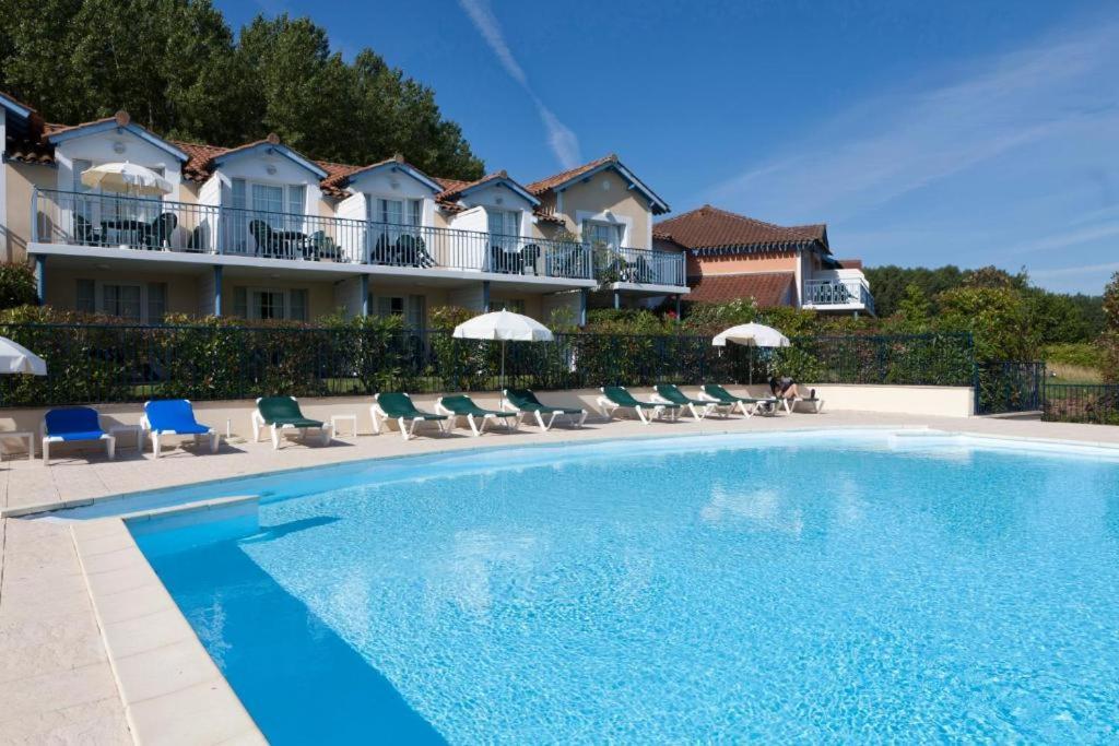 Residence Pierre & Vacances Le Hameau Du Lac Marciac Exterior photo